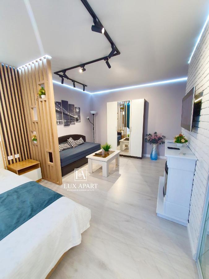 Lux Апартаменты В Центре Караганды На 45 Квартале Karagandy Eksteriør bilde